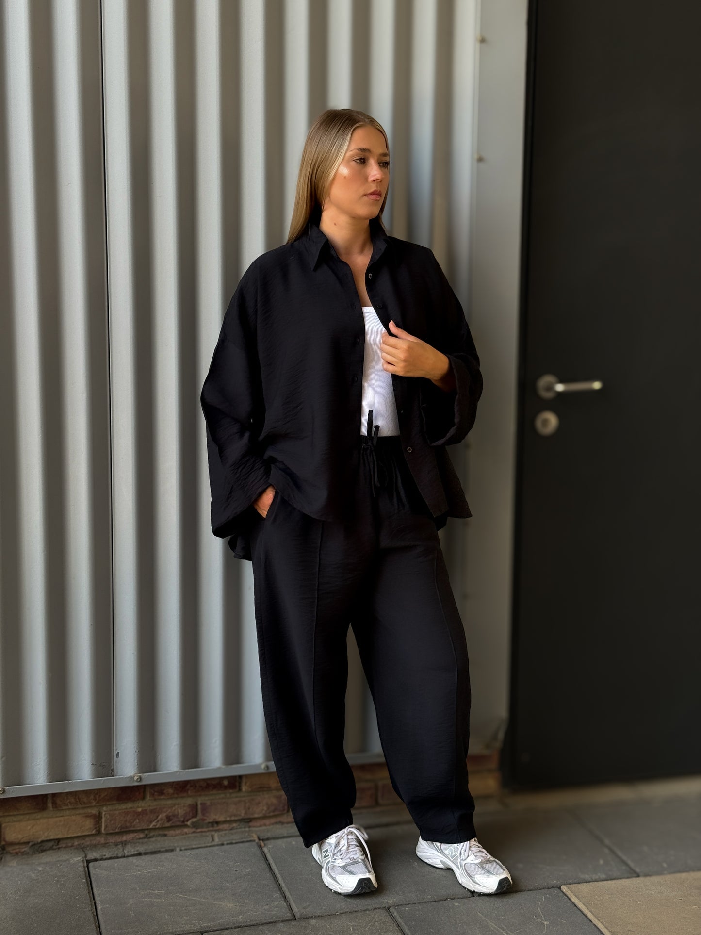 Everyday set in Black