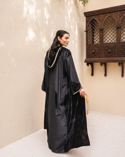 Velvet elegance kaftan in black
