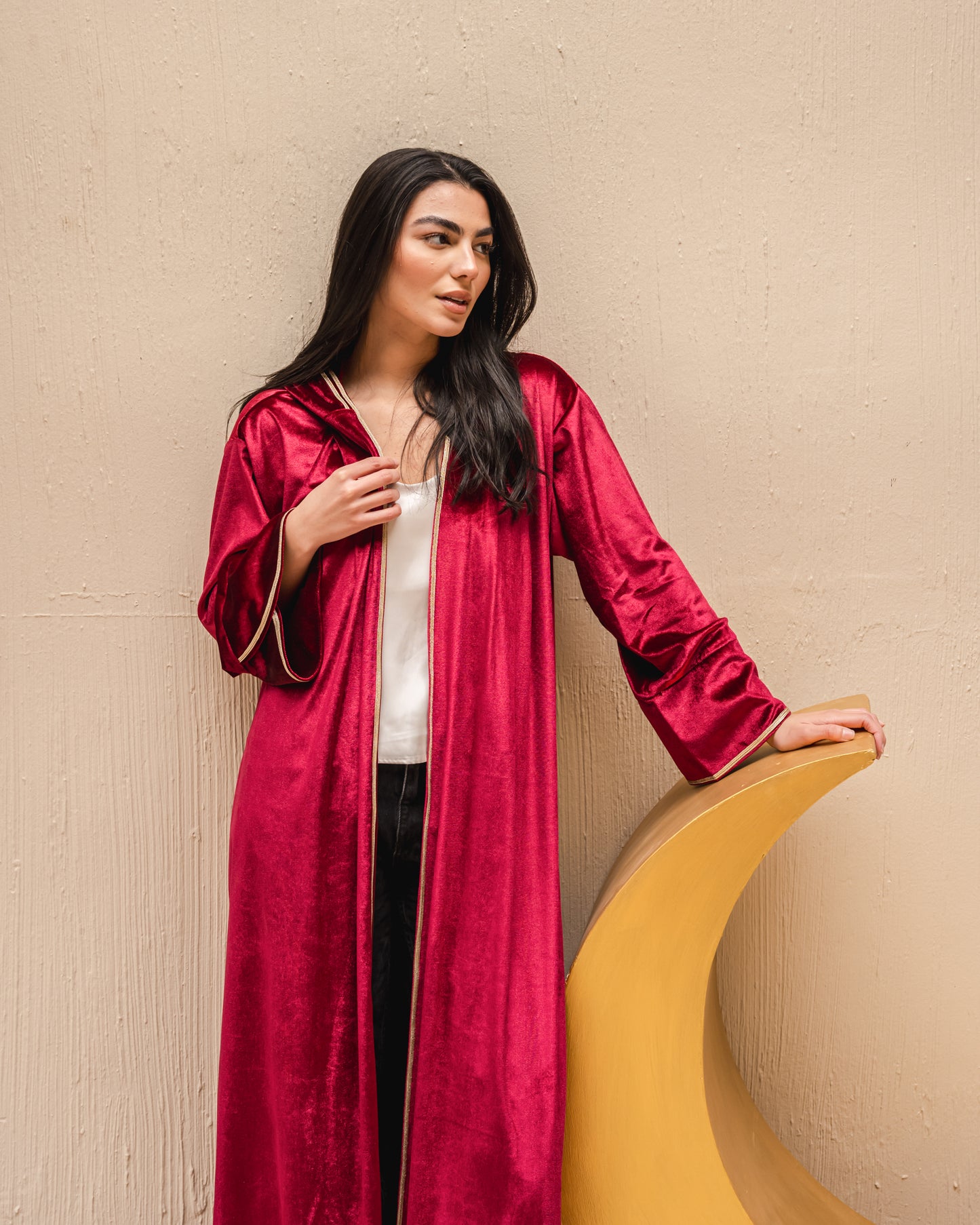 Velvet elegance kaftan in burgundy