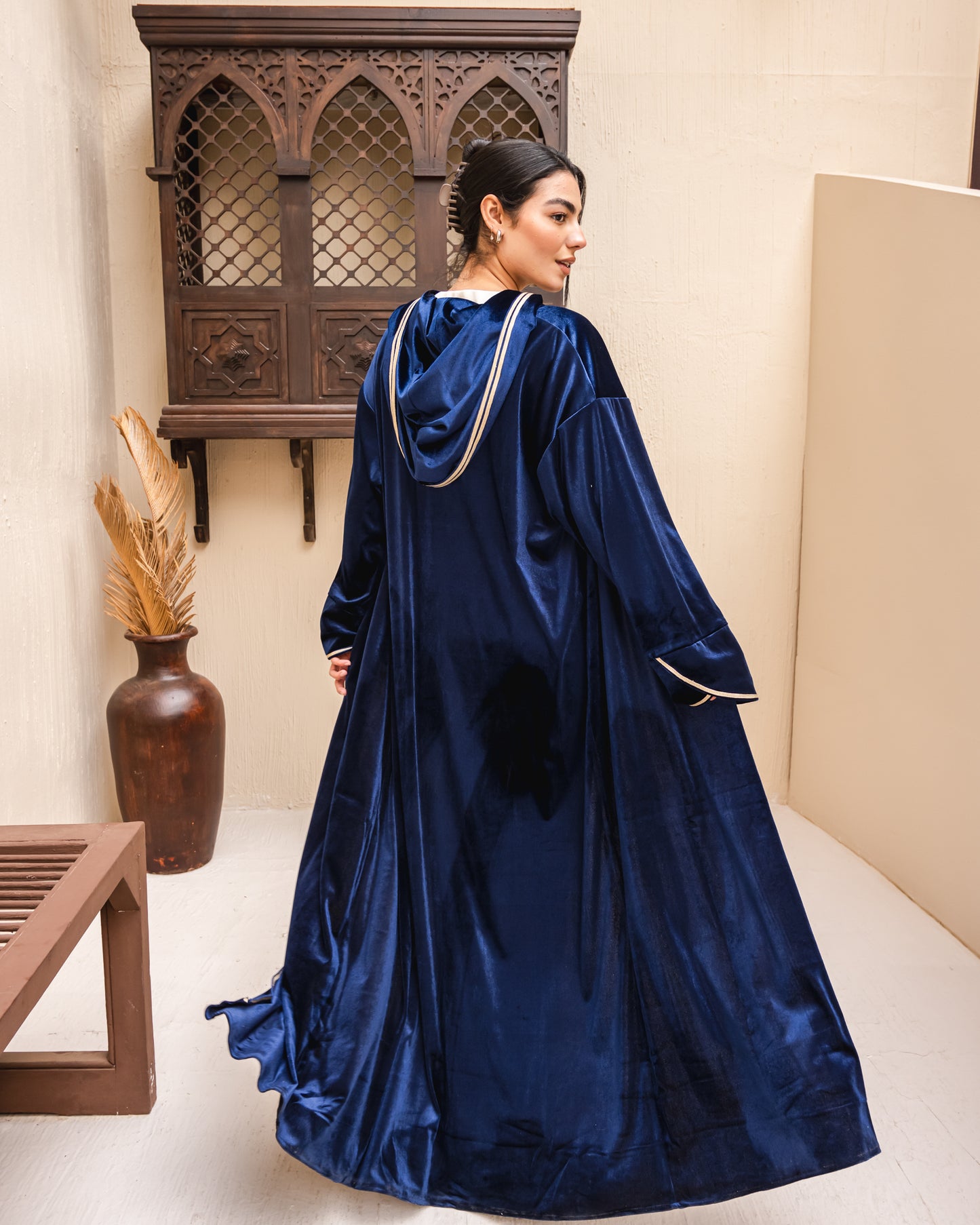 Velvet elegance kaftan in royal blue