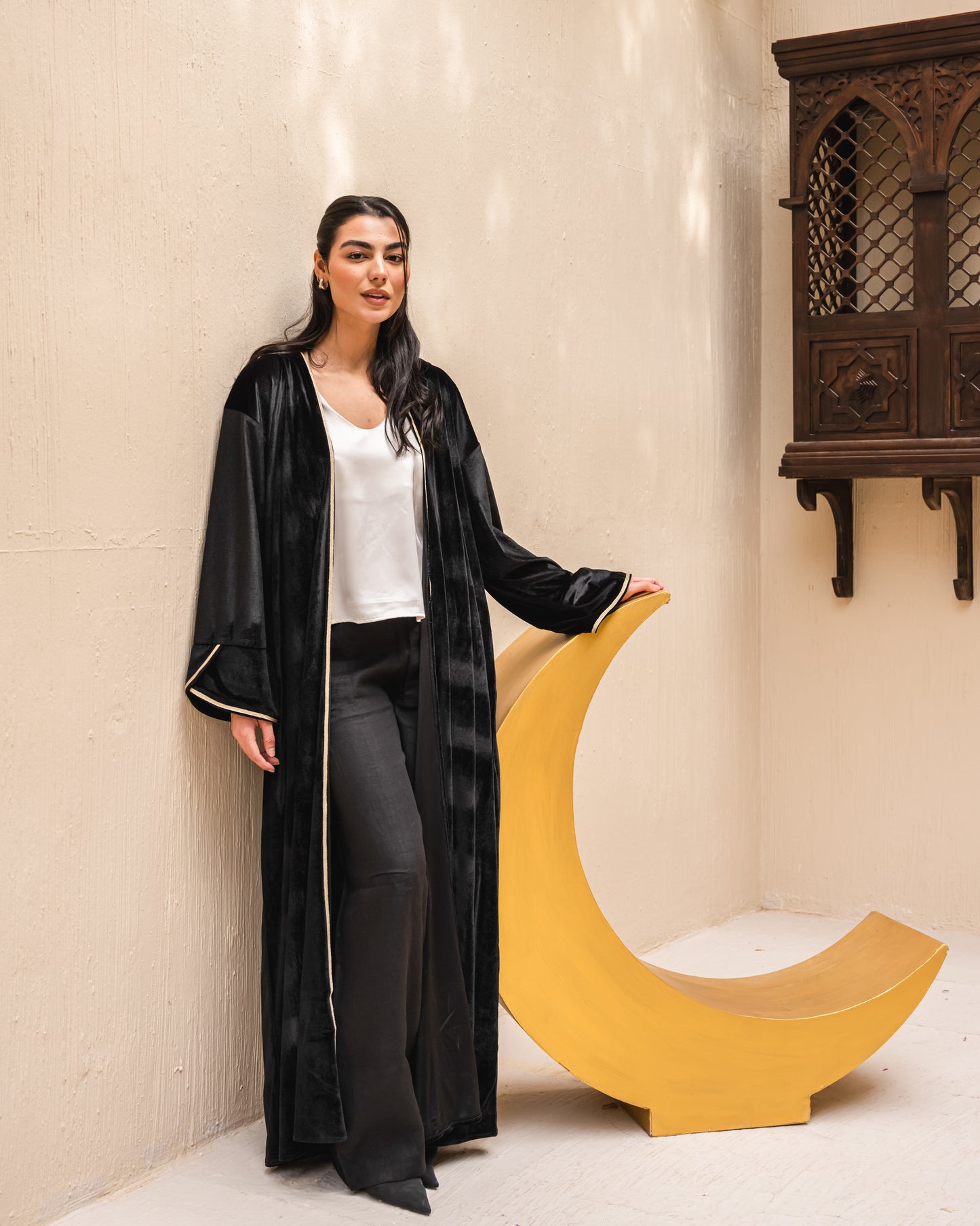 Velvet elegance kaftan in black