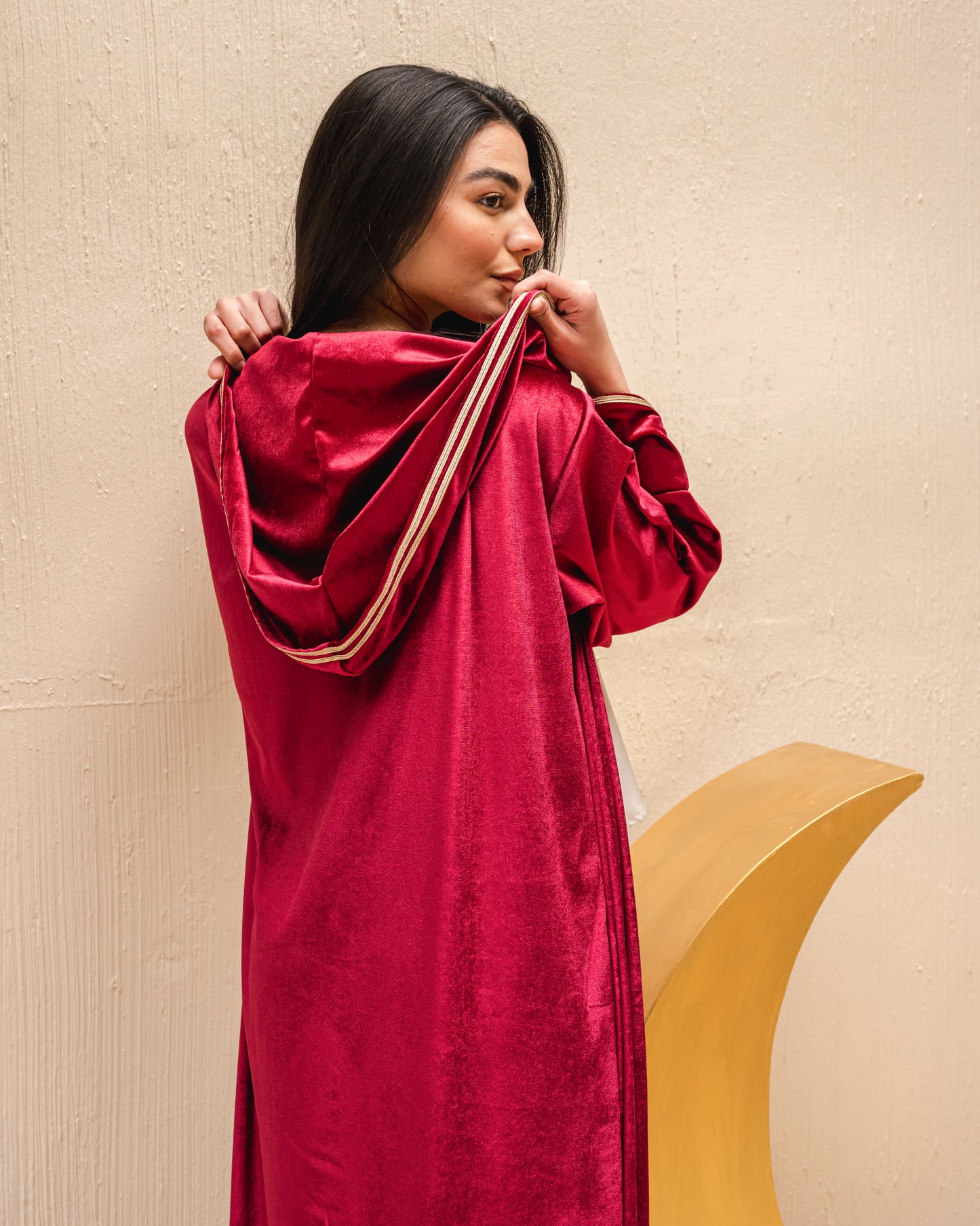 Velvet elegance kaftan in burgundy