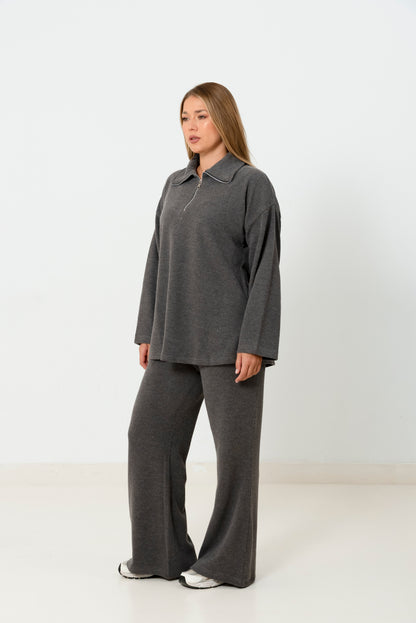 The daily set in grey