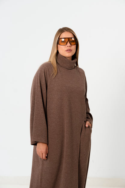 La muse set in Brown
