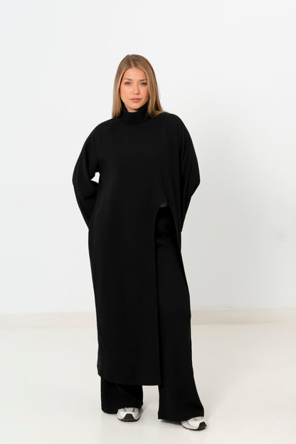 La muse set in Black