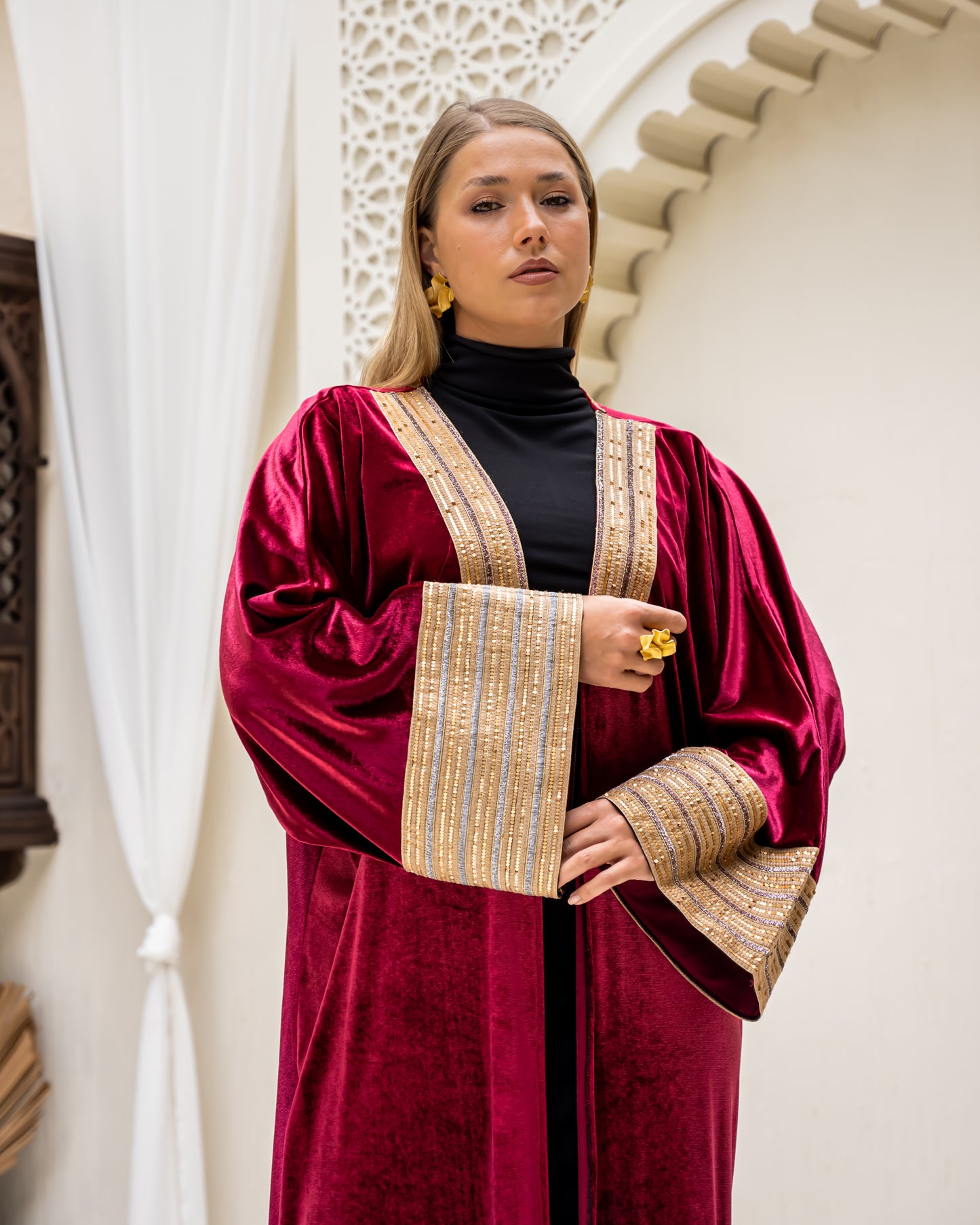 Malika Kaftan in burgundy