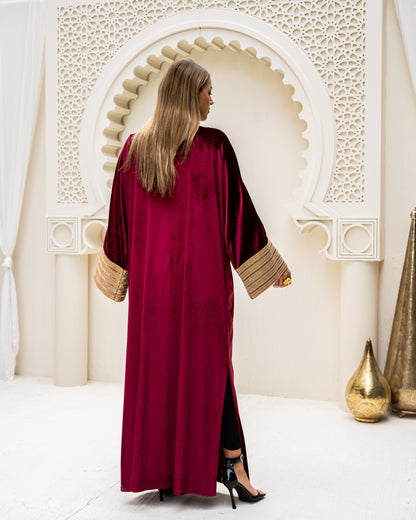 Malika Kaftan in burgundy