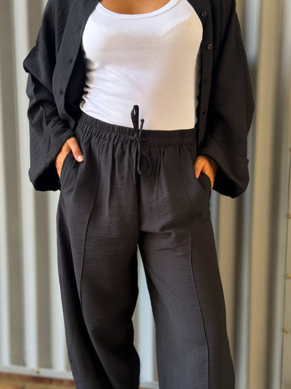 Everyday set in Black