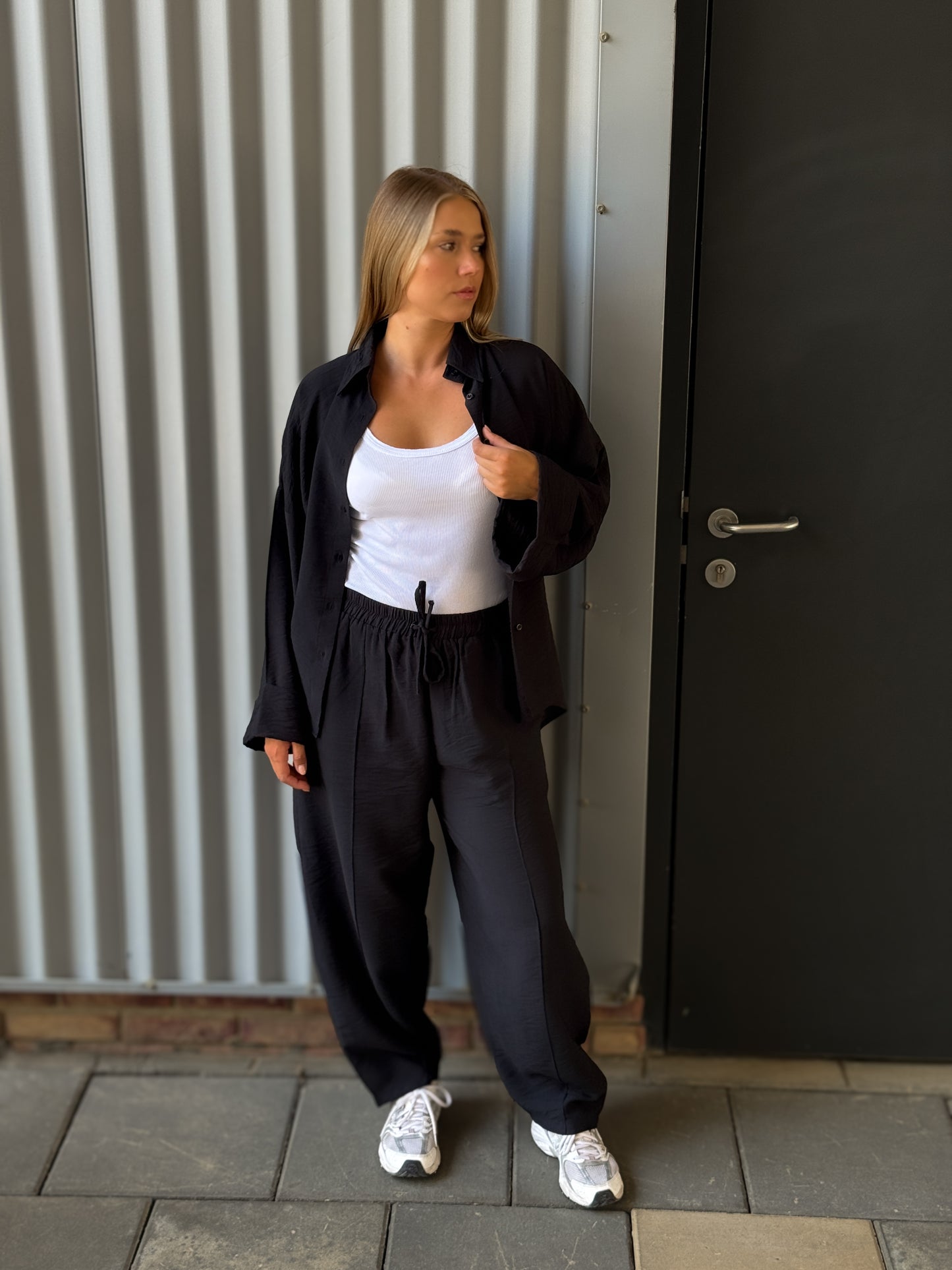 Everyday set in Black