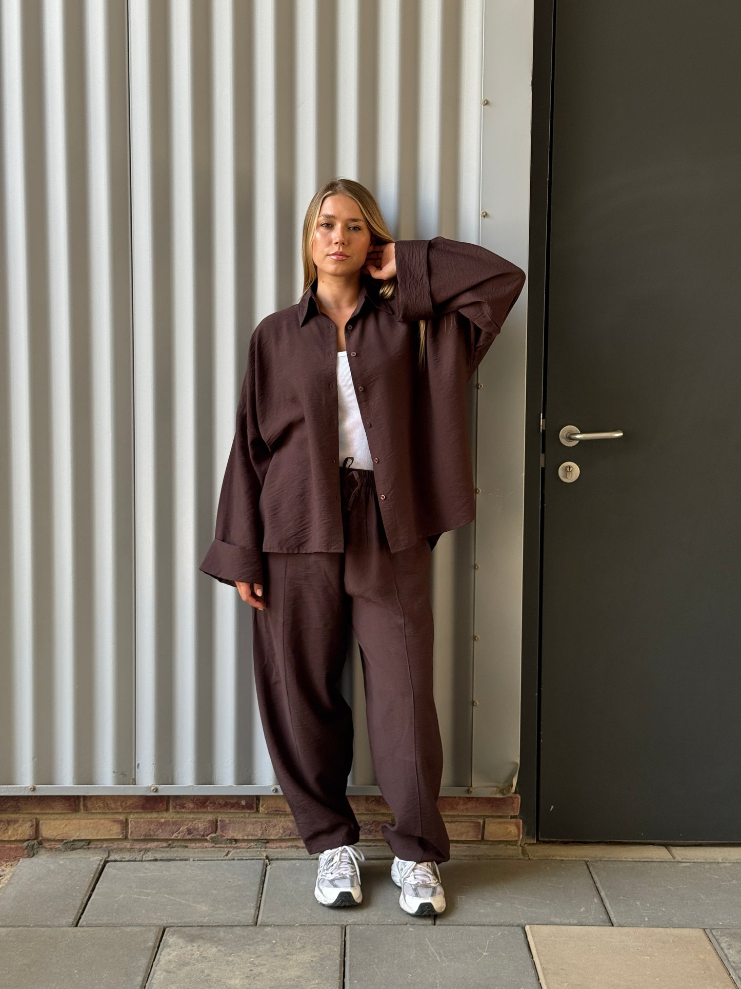 Everyday set in Brown
