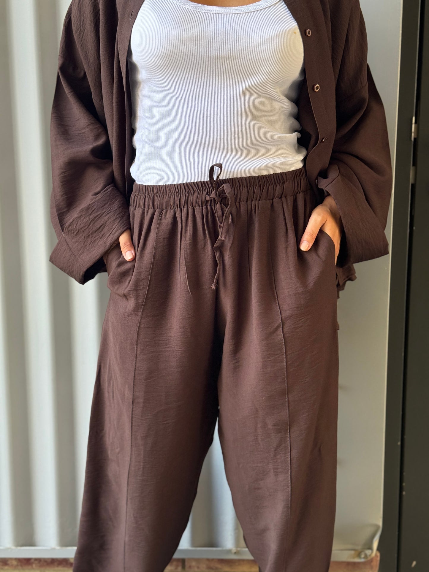 Everyday set in Brown