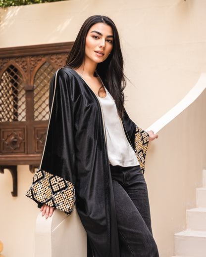 Lail Velvet Kaftan in Black