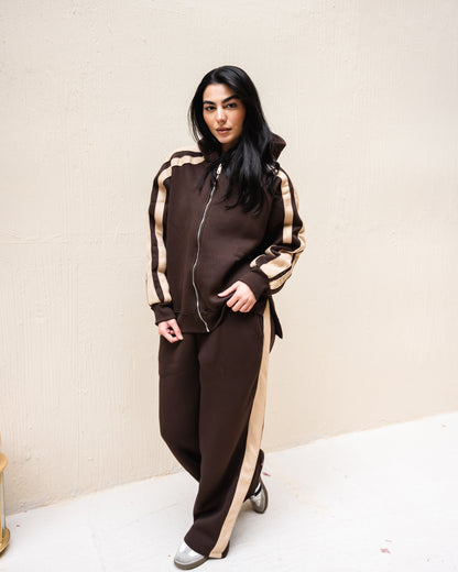 Suede touch set in brown