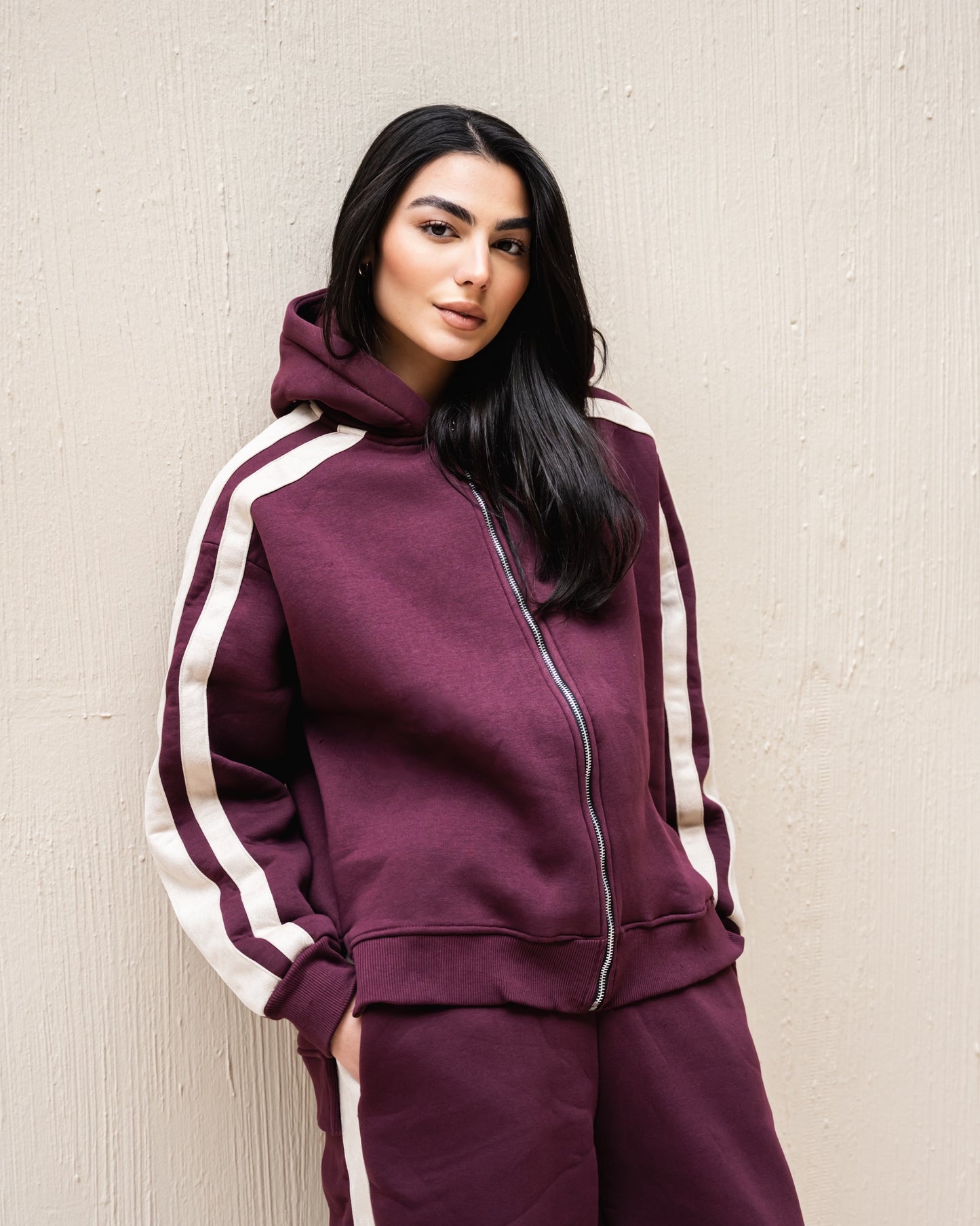 Suede touch set in burgundy