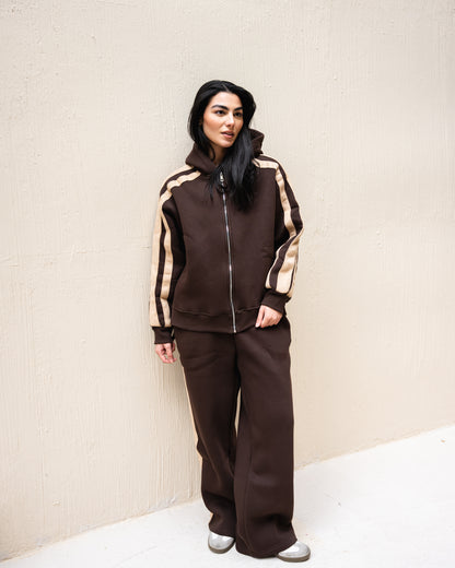 Suede touch set in brown