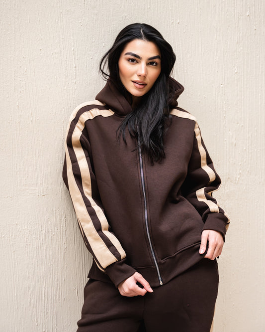 Suede touch set in brown