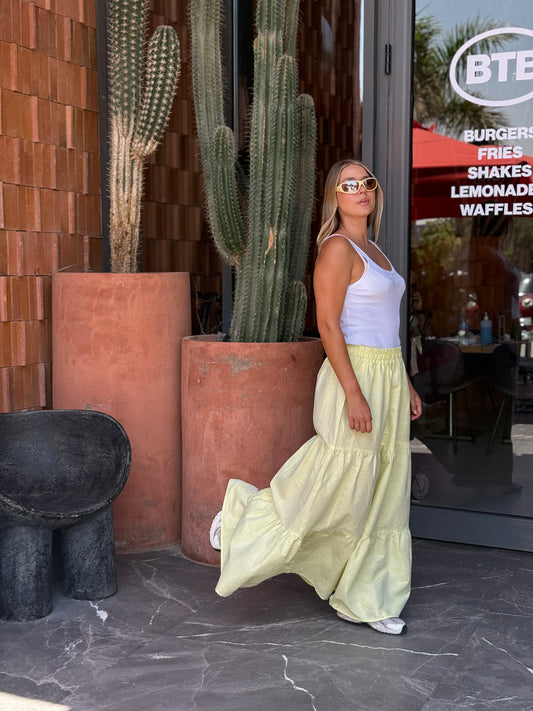 Linen skirt in yellow